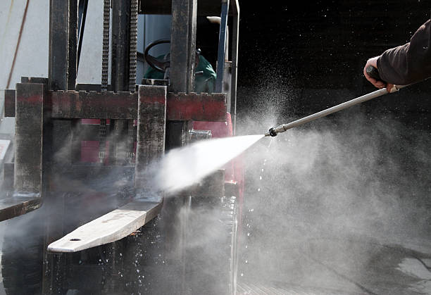 Best Commercial Building Pressure Washing  in Lisbon, ME